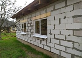 Двери в коттедж