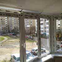 Балконная рама Rehau, с поворотом. Мульти функциональное стекло цвет серебро